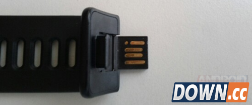 感觉很“山寨” Google智能手表原型曝光 