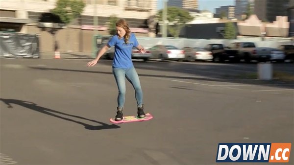 柯南滑板弱爆 反重力浮空滑板出现