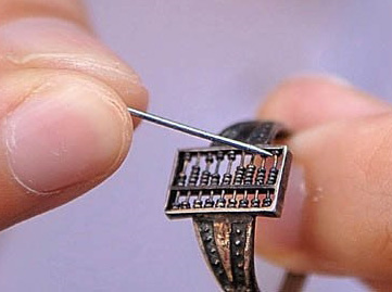 惊 这是中国明朝的“智能戒指”