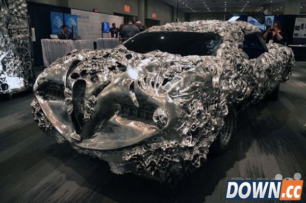 太牛了：全球首款液态金属打造的汽车