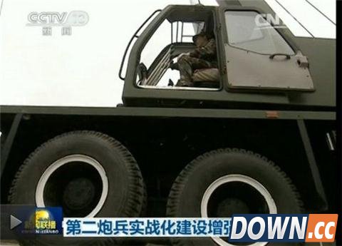 央视曝二炮导弹试射罕见照 