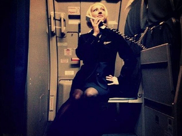 各国制服空姐  总有你喜欢的一款