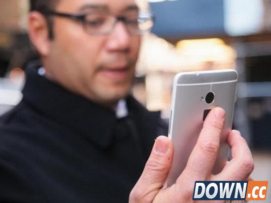 十大反人类手机设计 苹果诺基亚均中枪