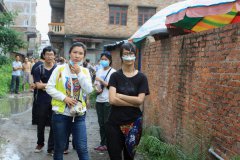 广西玉林：10名外地爱狗人士强行救狗引冲突