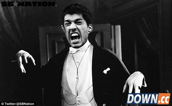 苏亚雷斯咬人帽子戏法 PS高手们玩疯了