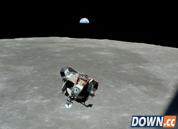 重温历史时刻:美国登月45周年珍贵照片展