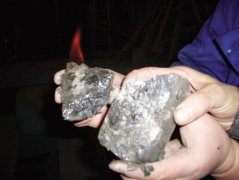 我国将于2015年开发“可燃冰”