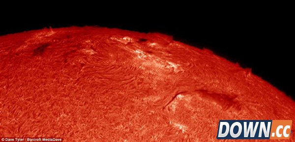 英七旬老人自家花园拍摄太阳耀斑:壮观