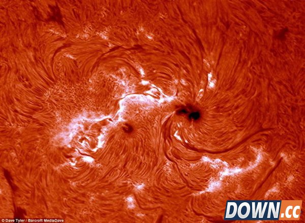 英七旬老人自家花园拍摄太阳耀斑:壮观