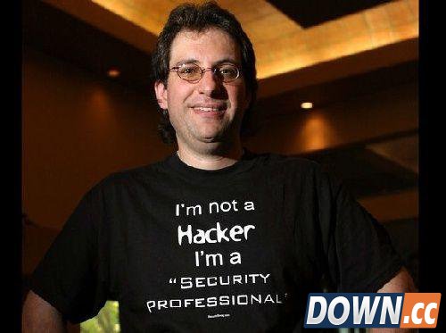 免费wifi有风险：世界第一黑客当场黑掉银行账户