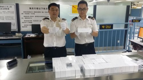深圳海关查获的未缴税iPhone6将公开拍卖