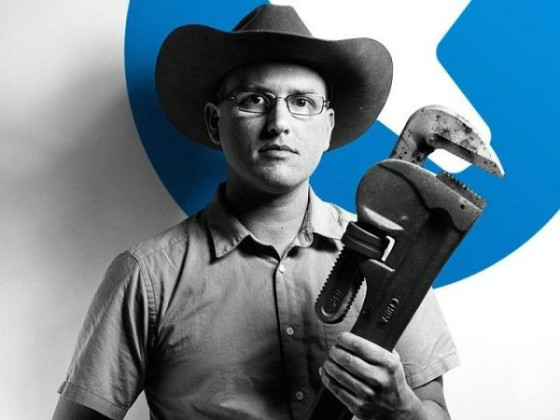 iFixit：iphone6弯了可以把它掰回来