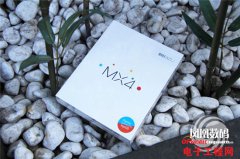 魅族MX4 YunOS版真机开箱图赏