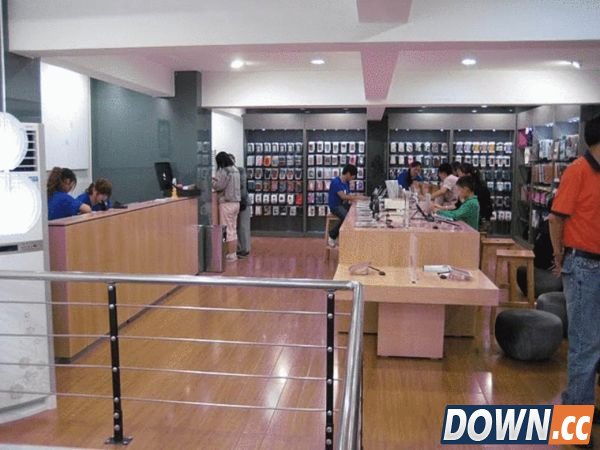 国内假苹果专卖店 以假乱真实在太官方了