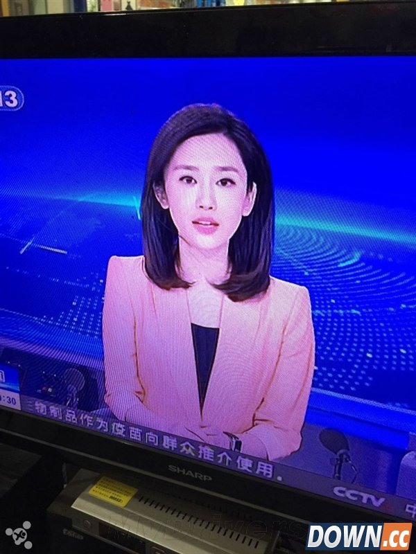 央视女主播戴苹果手表出镜 IT八卦