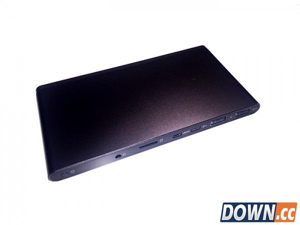 比爱疯还小的电脑萌萌哒 便携win8.1pc设备还能当充电宝