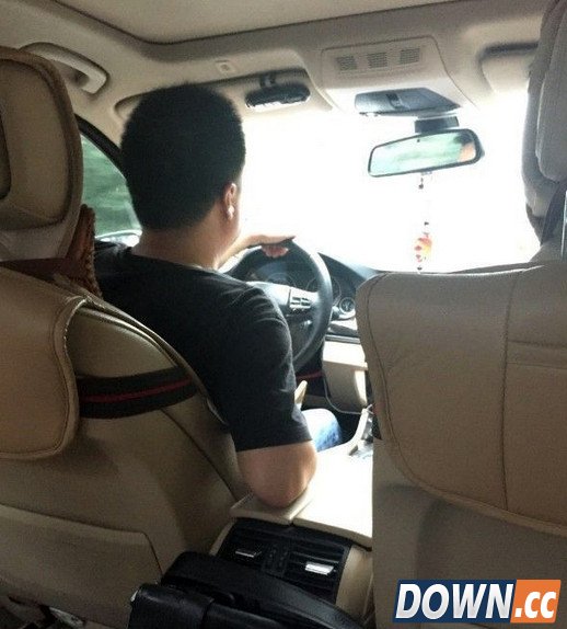 滴滴顺风车上线不久惹大事 宝马车主调戏女乘客遭报警