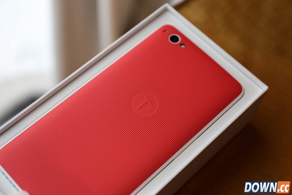 坚果U1开箱图赏及使用评测