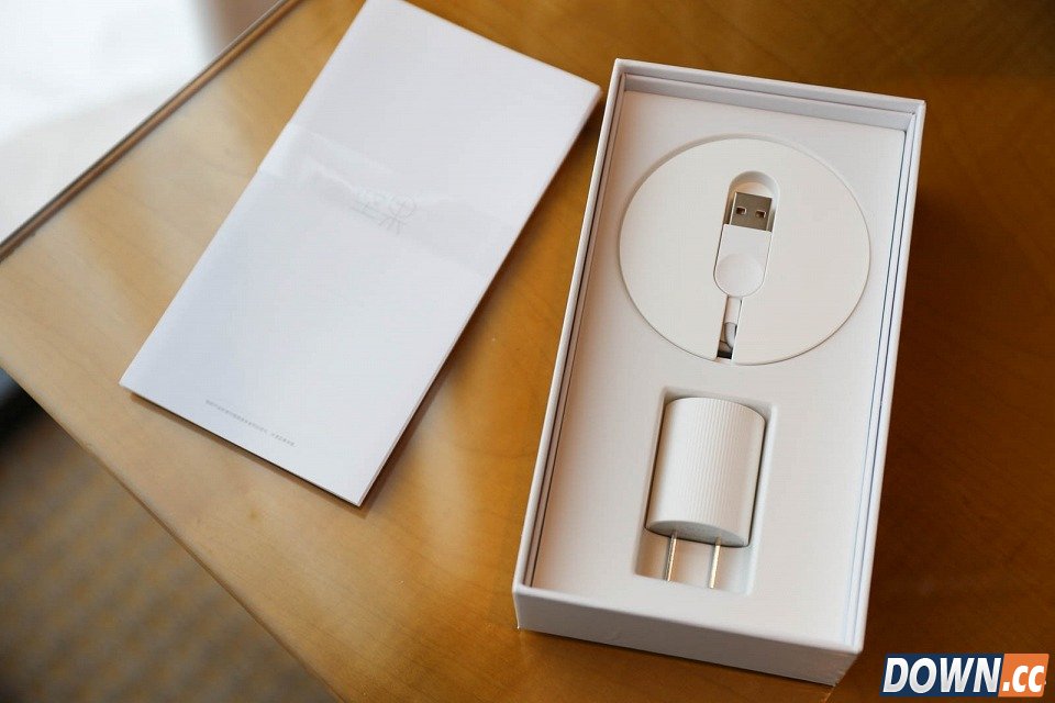 坚果U1开箱图赏及使用评测