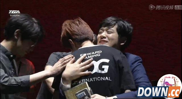 lol EDG拿到中国第二张S5门票