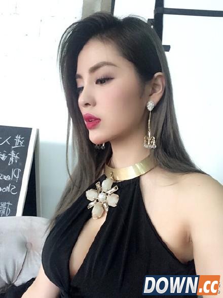 龙珠朴妮唛PK斗鱼三骚