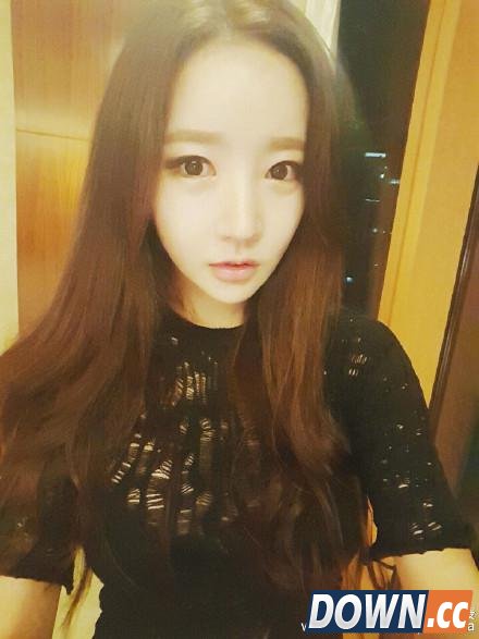 朴妮唛龙珠首秀弹幕爆炸