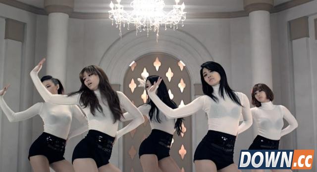 斗鱼发姐跳槽熊猫TV开价5000万