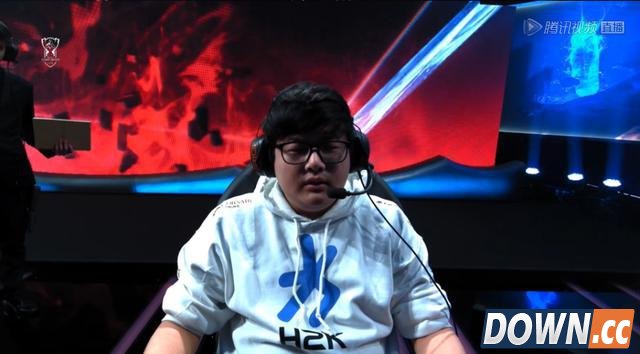 慢动作回看：Faker已不再是大魔王！手速太慢