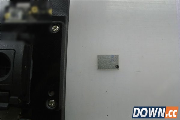 iPhone怎么加内存卡