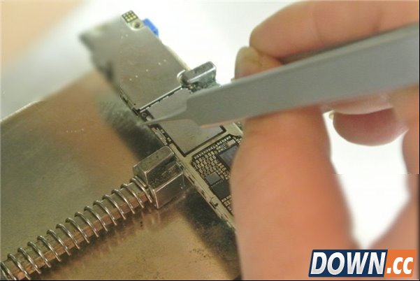 iPhone怎么加内存卡