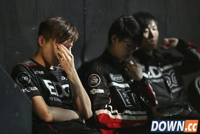 EGD三少日历被打脸