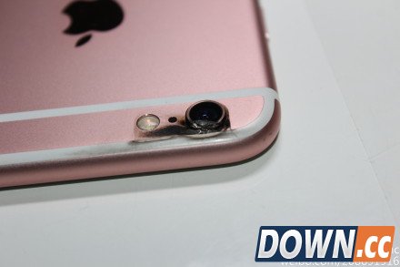 iPhone6S充电爆炸网友吐槽太假