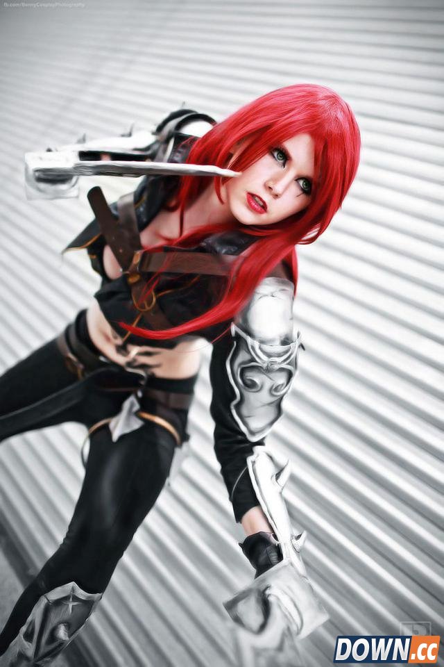 外国妹子cos卡特豹女