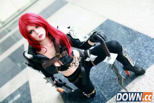 外国妹子cos卡特豹女