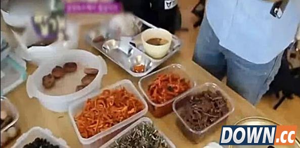 Deft甩锅怪中国伙食不好？没泡菜太矫情？