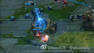 faker决赛翻滚躲开反向Q