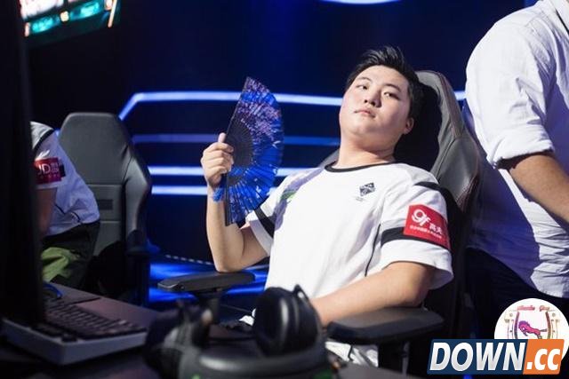 UZI全明星受访自曝想退役