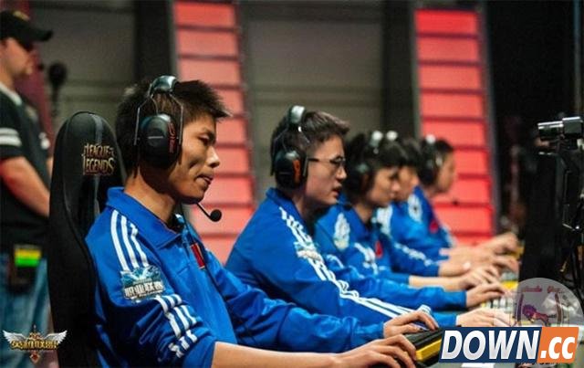 中国lol的黄金一代还剩几人