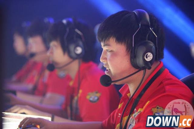 中国lol的黄金一代还剩几人