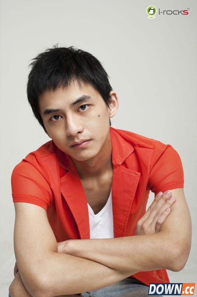 草莓排位遭前WE教练账号辱骂