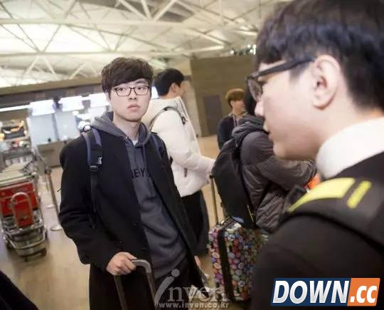 lolLCK赛区启程出征全明星