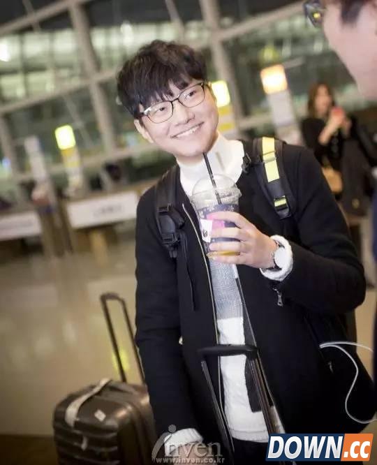 lolLCK赛区启程出征全明星