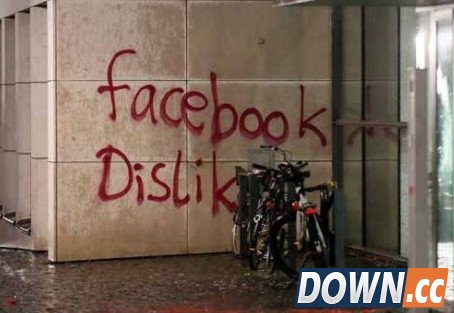 Facebook德国大楼遭种族主义者喷漆