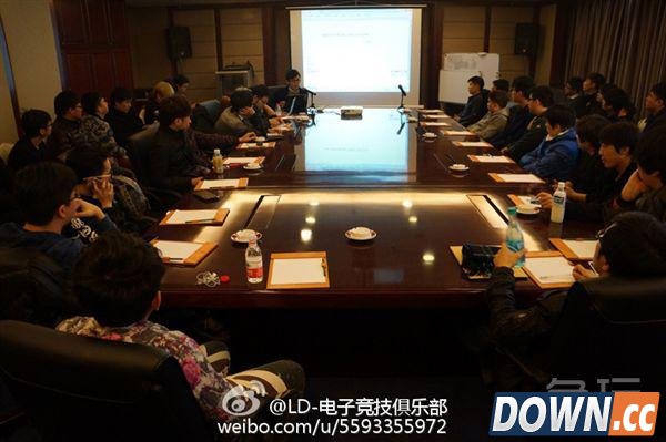 LOLLD教练班解释出现四外援情况