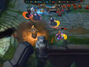 Pawn、IMP和侯爷组队惨遭Faker暴打