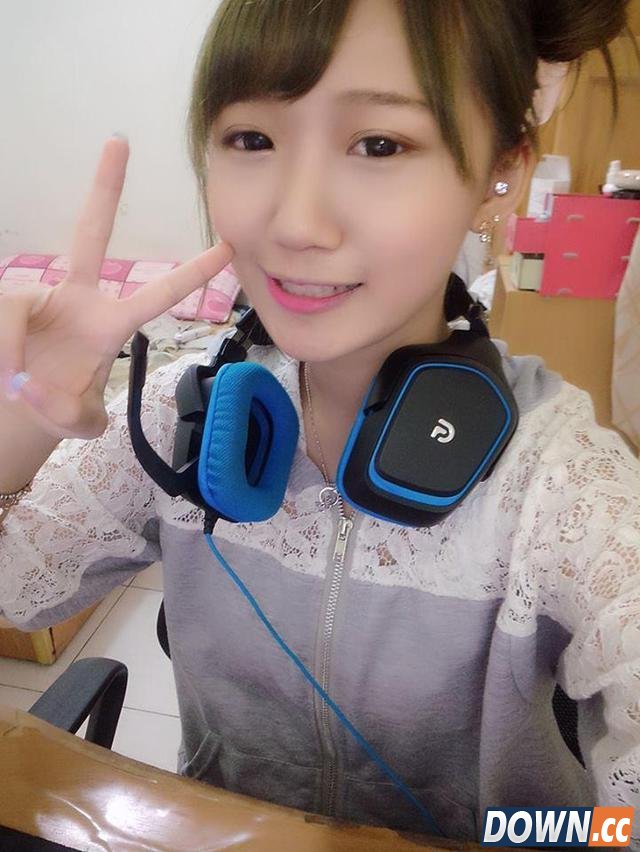 LOL台湾大师女主播蝴蝶cos阿狸打排位