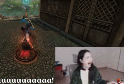 LOL韩国青铜女主播另一款游戏又被虐哭