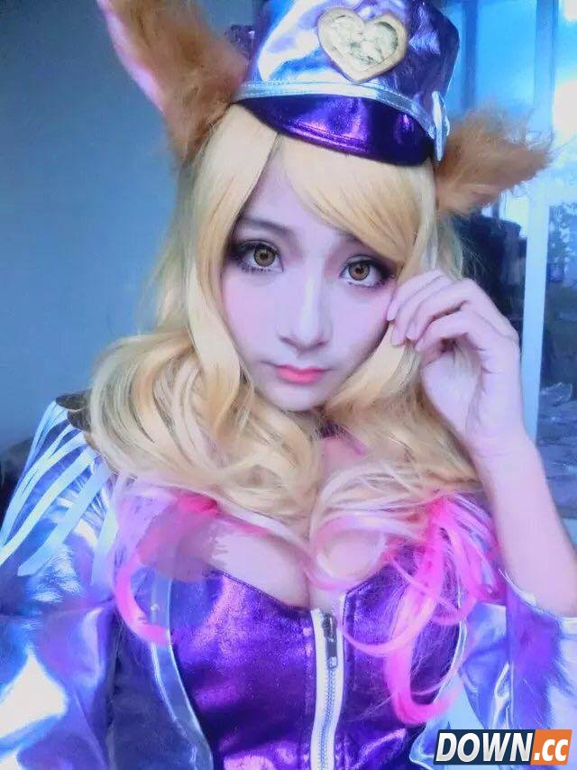 LOL17岁高中生妹子主播