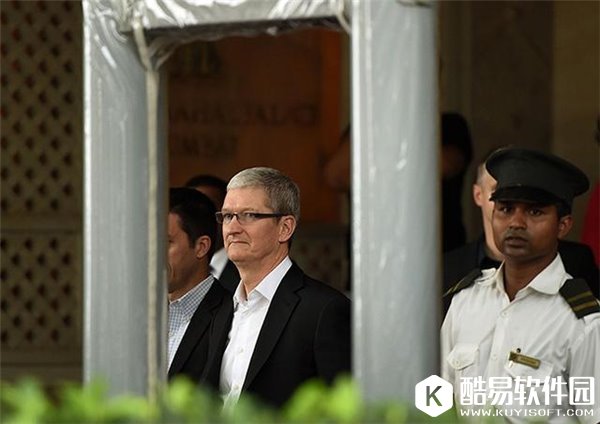印度人爱上库克容易，爱上iPhone却很难