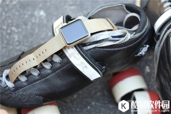 如何将Apple Watch尼龙表带戴出高逼格？